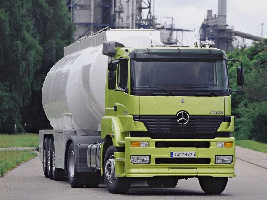  Mercedes-Benz Axor 1840 2001 года  (фото 8 из 20)